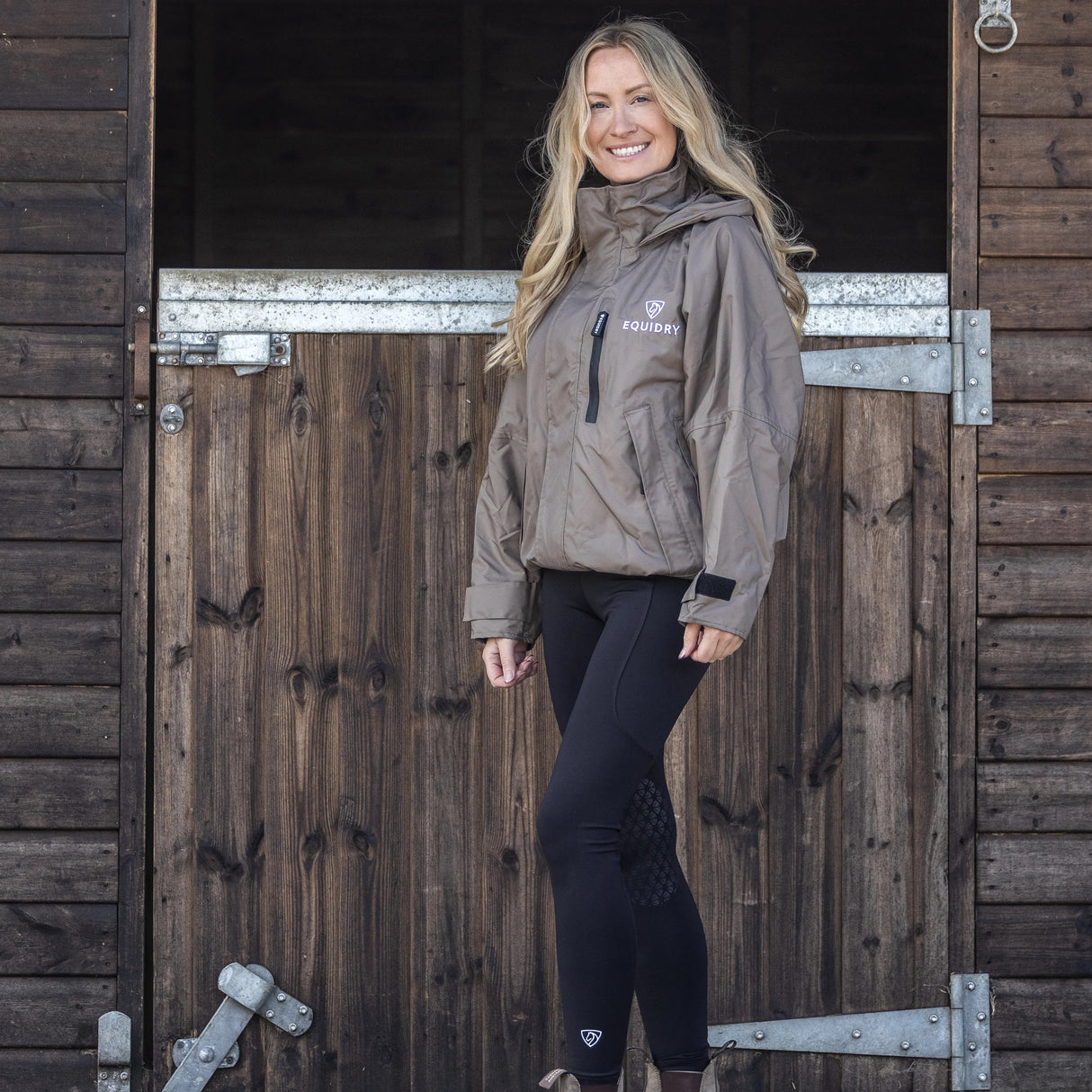 EQUIDRY Women's Shortie Mesh Lining Mac #colour_taupe