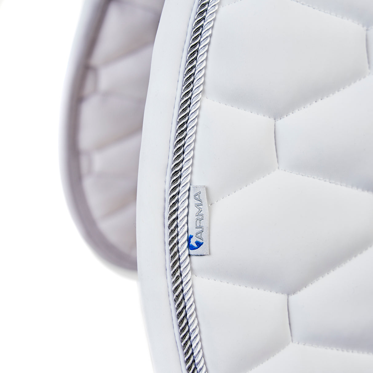 Shires ARMA Eltar GP Saddlecloth #colour_white