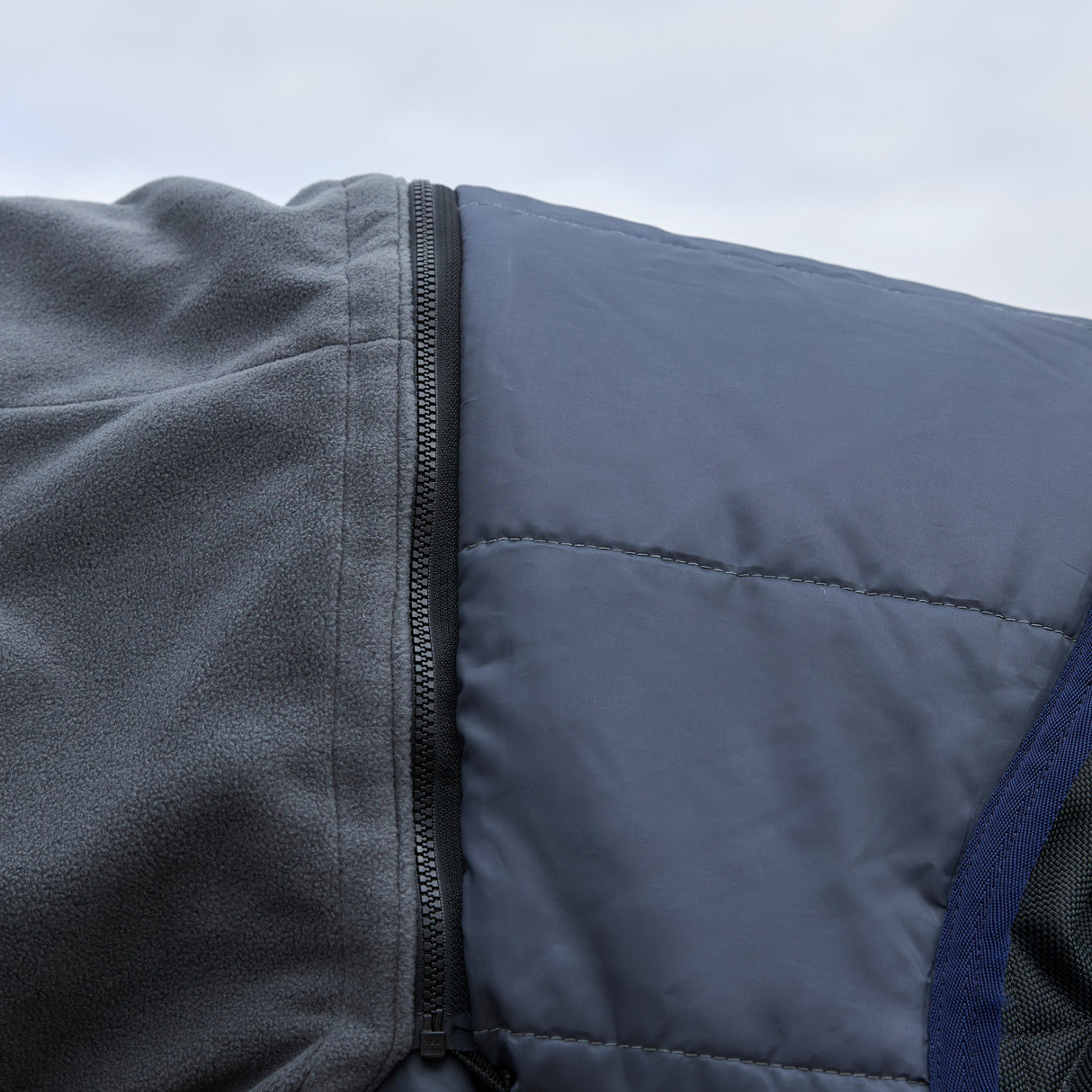 Weatherbeeta Comfitec Ultra 100G Detach-A-Neck Turnout #colour_charcoal
