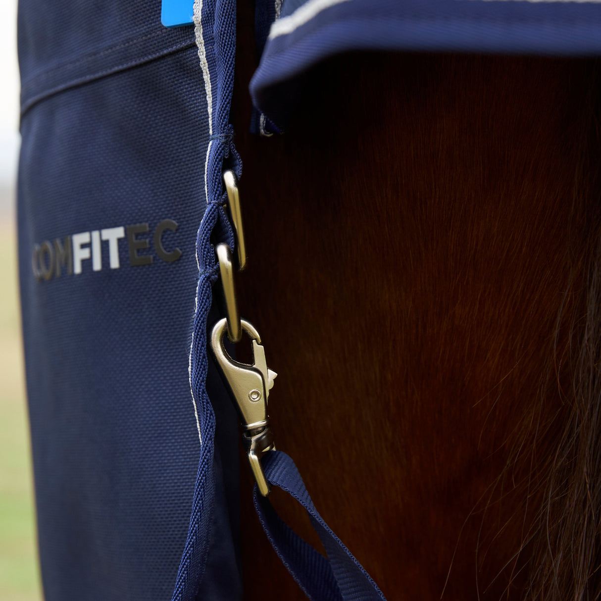 Weatherbeeta Comfitec Ultra 100G Detach-A-Neck Turnout #colour_navy