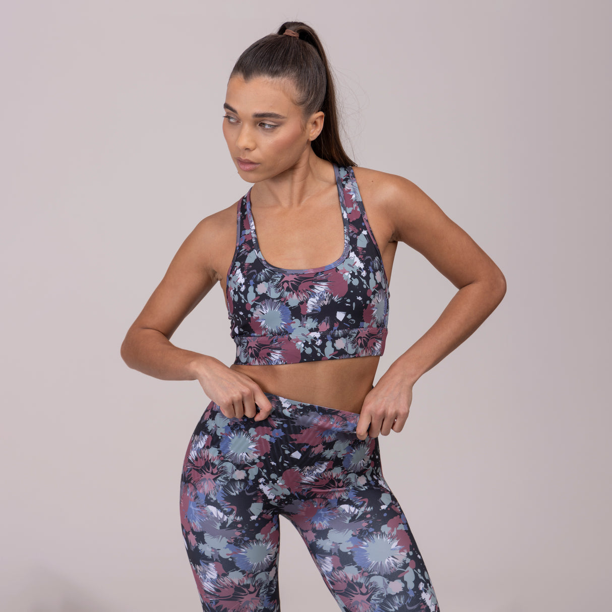 Shires Aubrion Ladies React Sculpt Riding Tights #colour_abstract