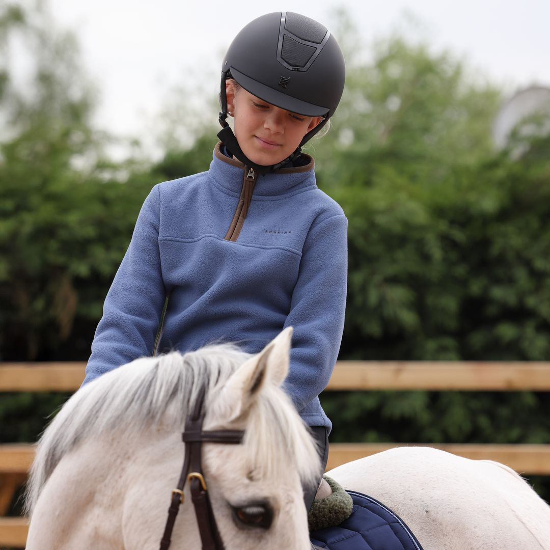 Shires Aubrion Core Young Rider Half Zip Fleece #colour_blue