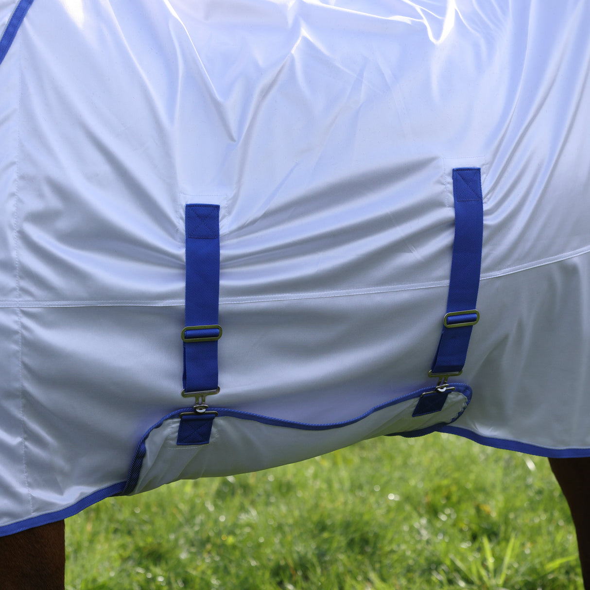 Shires Tempest Original Fly Rug & Neck Set #colour_white