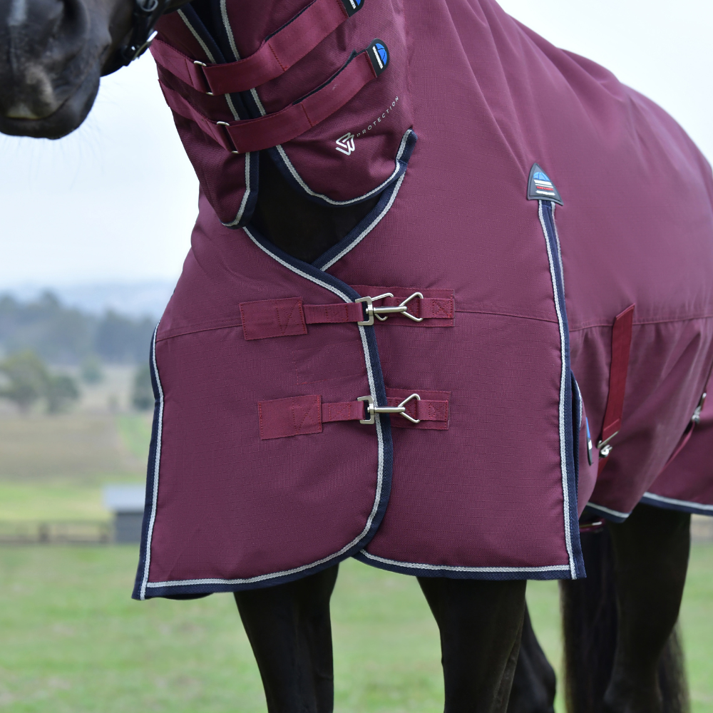Weatherbeeta Comfitec Essential 50G Combo Turnout #colour_burgundy-navy