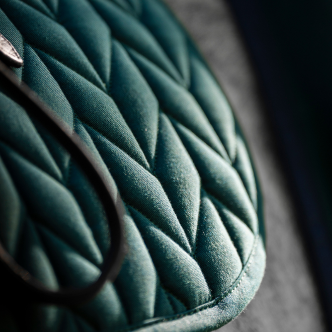 Horseware Ireland Close Contact Saddle Pad #colour_dynasty-green