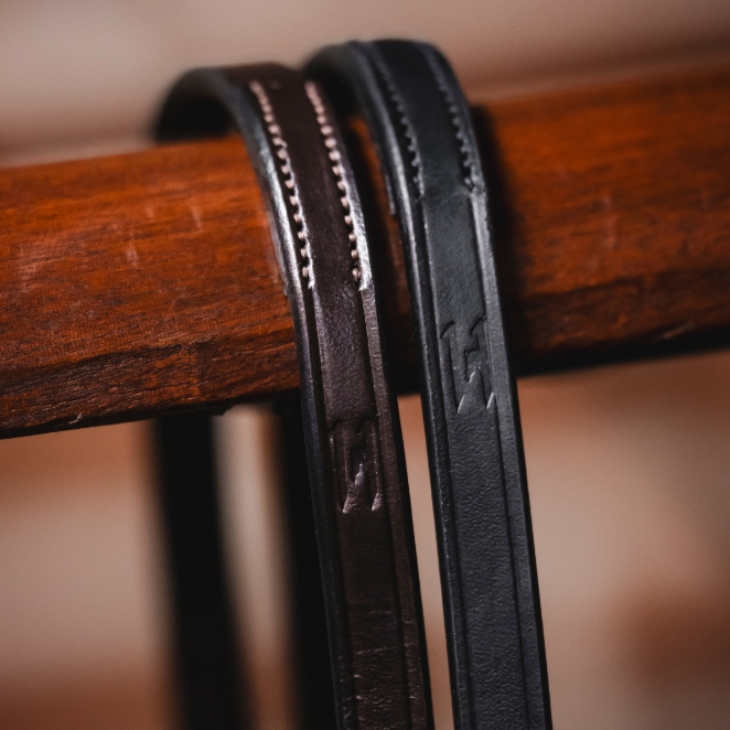 Horseware Ireland Curb Reins #colour_black-brown