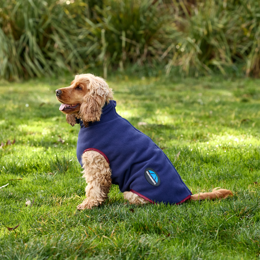 Weatherbeeta Comfitec Fleece Zip Dog Coat #colour_navy-burgundy