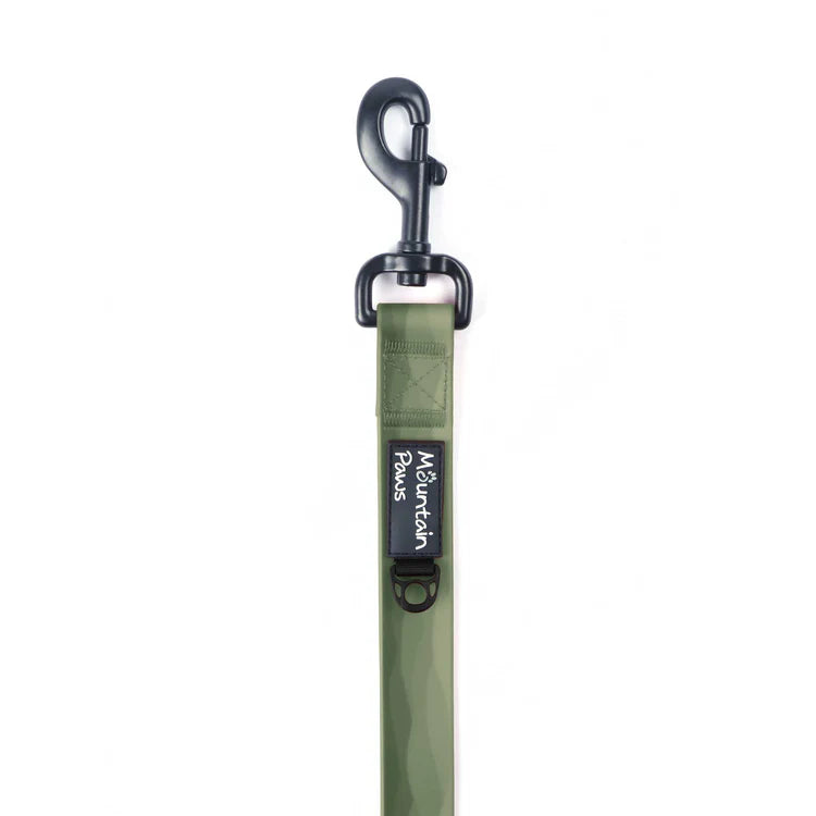 Mountain Paws Waterproof Dog Lead #colour_green