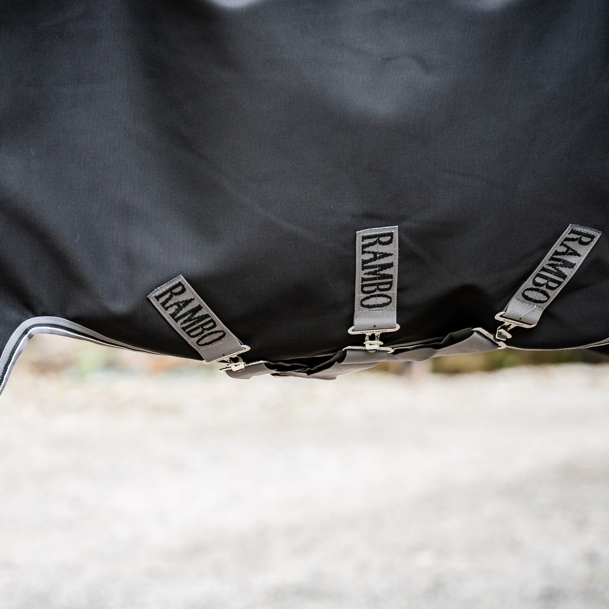 Horseware Ireland Rambo Supreme 1680D Turnout Vari-Layer 450g #colour_black-thunderstorm-grey-silver