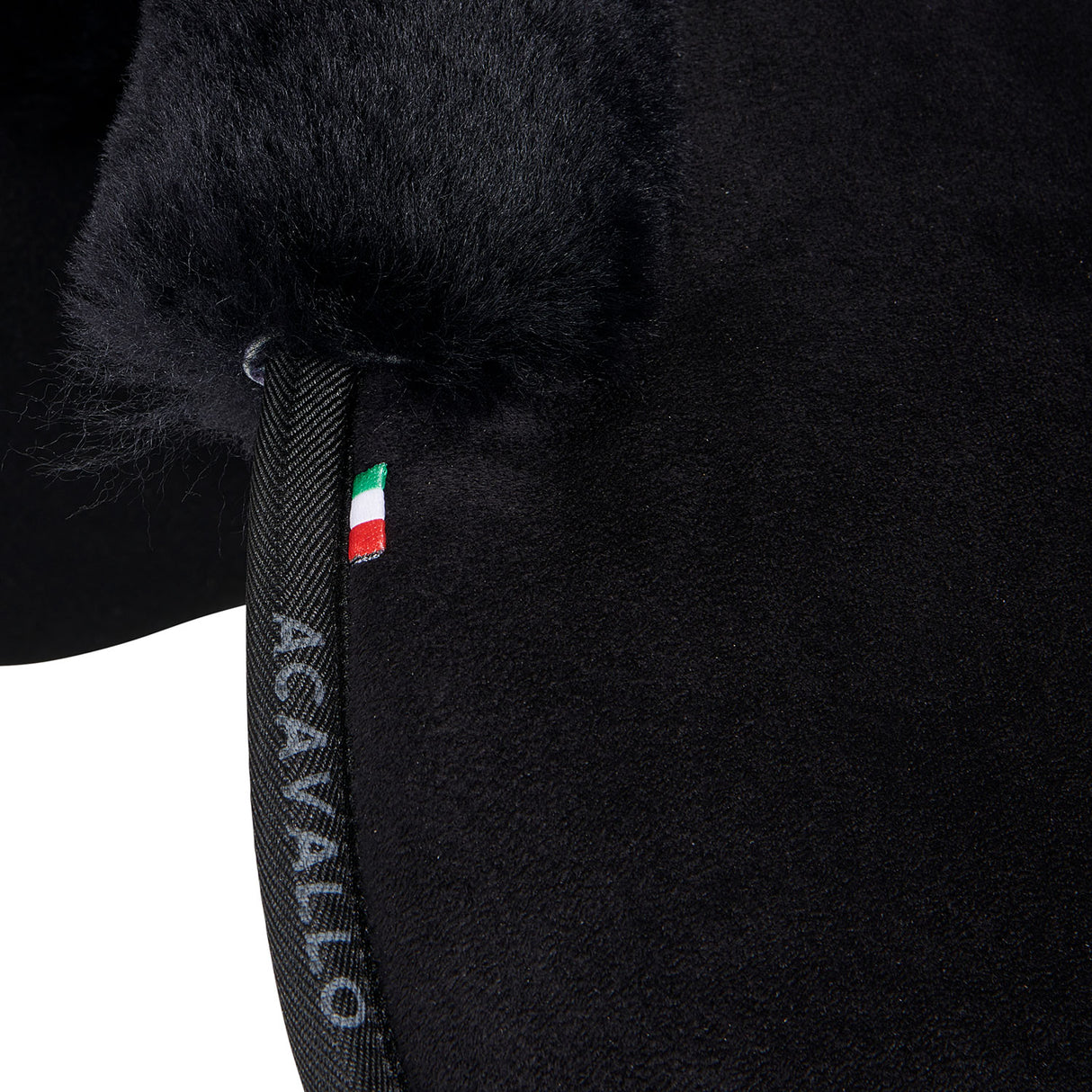 Acavallo Pad MF-S JCCS-S CW-CS Suede Cut-Out Sheepskin Flat #colour_black-black