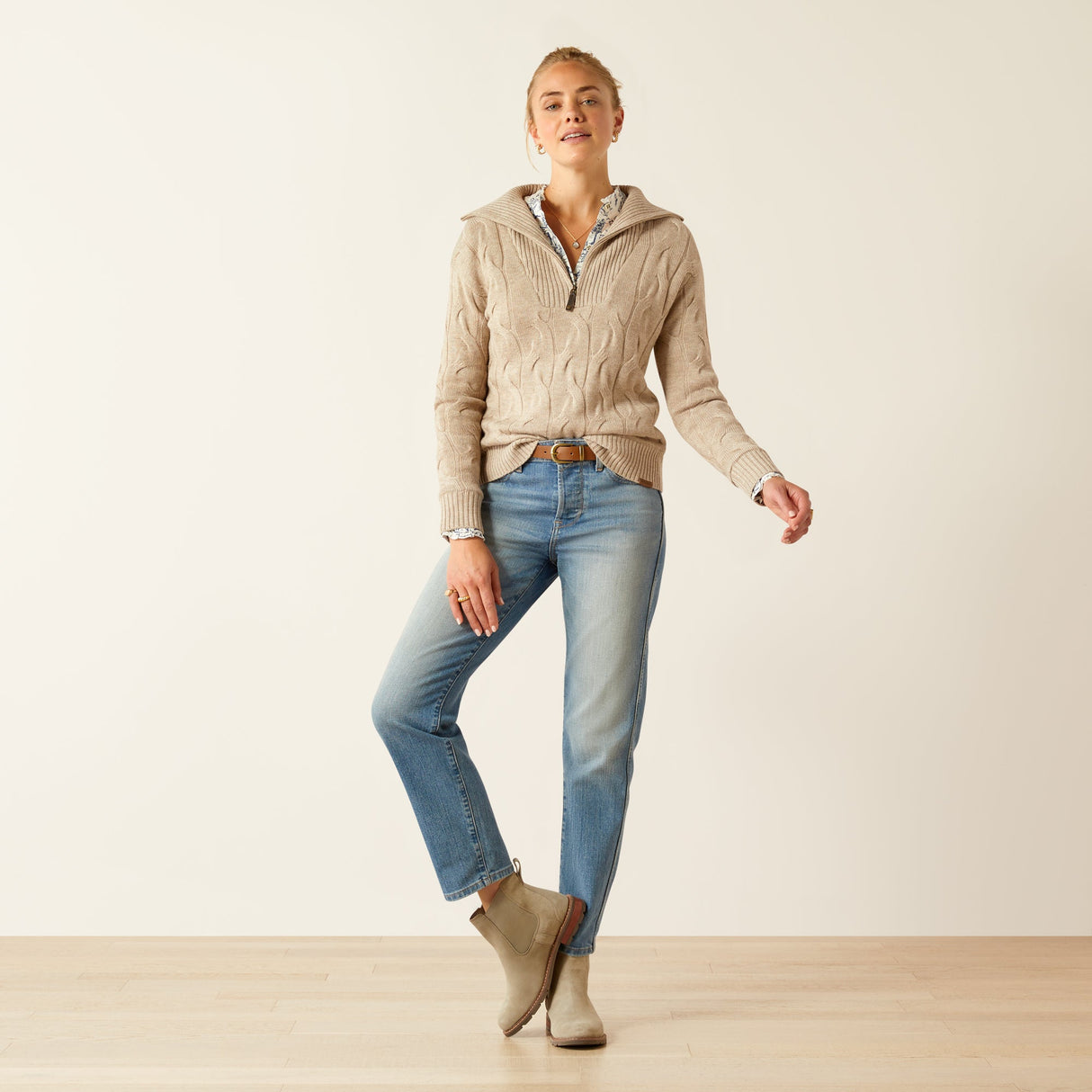 Ariat Women's Alamere 1/2 Zip Sweater #colour_beige