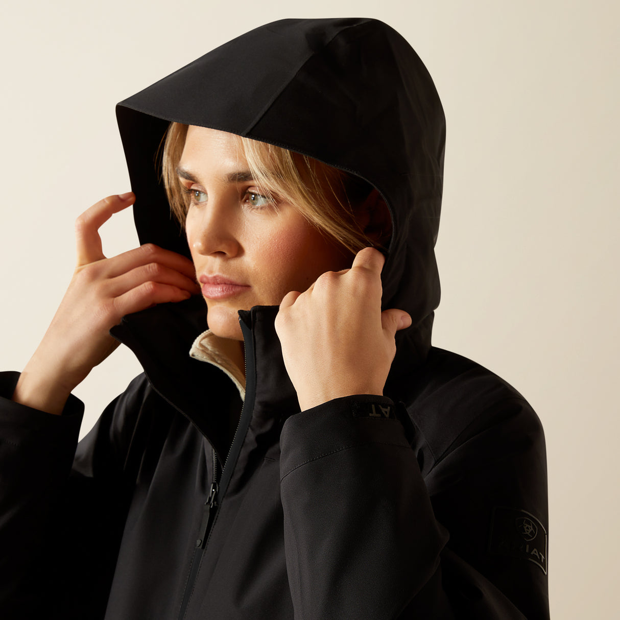 Ariat Women's Outer Banks Waterproof Jacket #colour_black