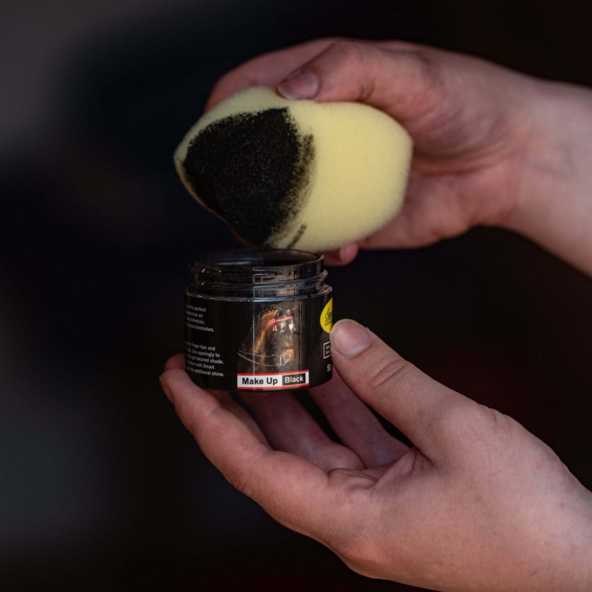 Smart Grooming Make Up for Horses #colour_black