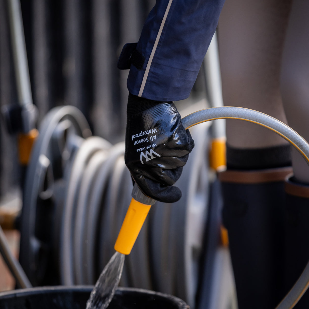 Woof Wear All Season Yard Glove