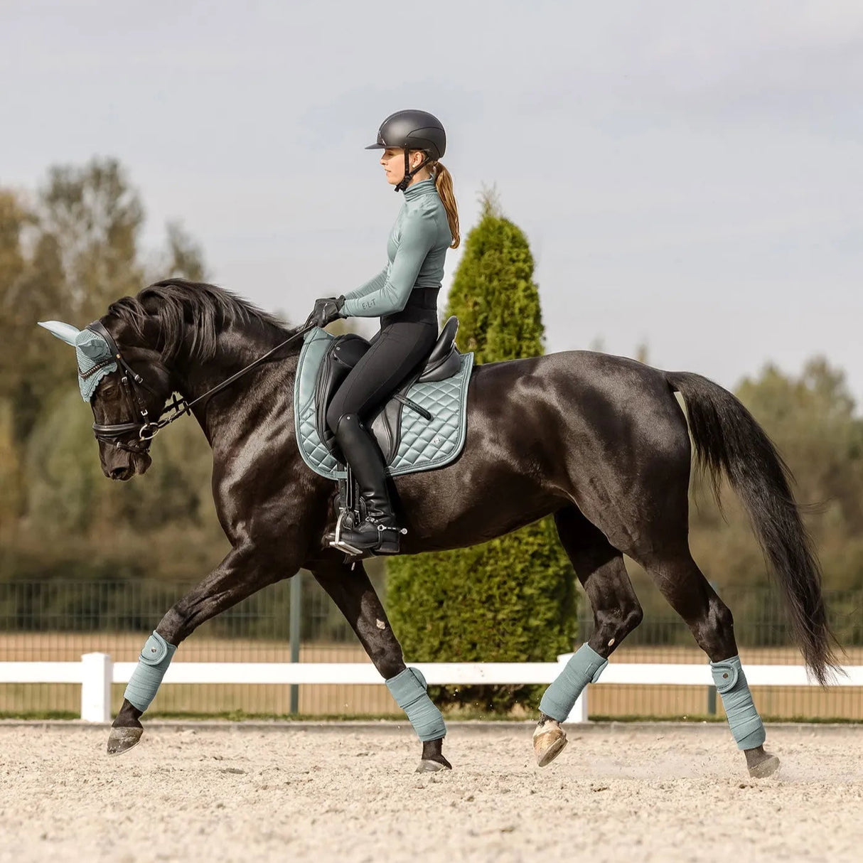 Waldhausen Nepal Fleece Bandages #colour_silver-blue