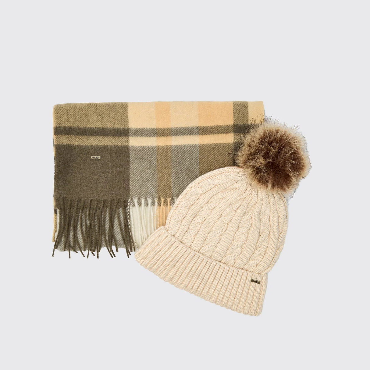 Dubarry Women's Foley Matching Hat and Scarf Gift Set
