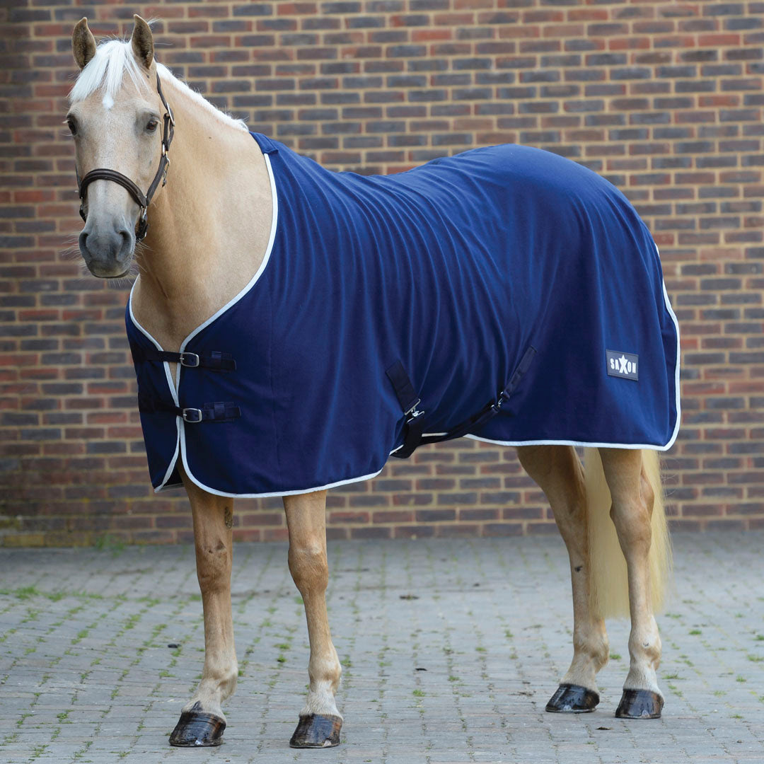Saxon Defiant Standard Neck Fleece Rug