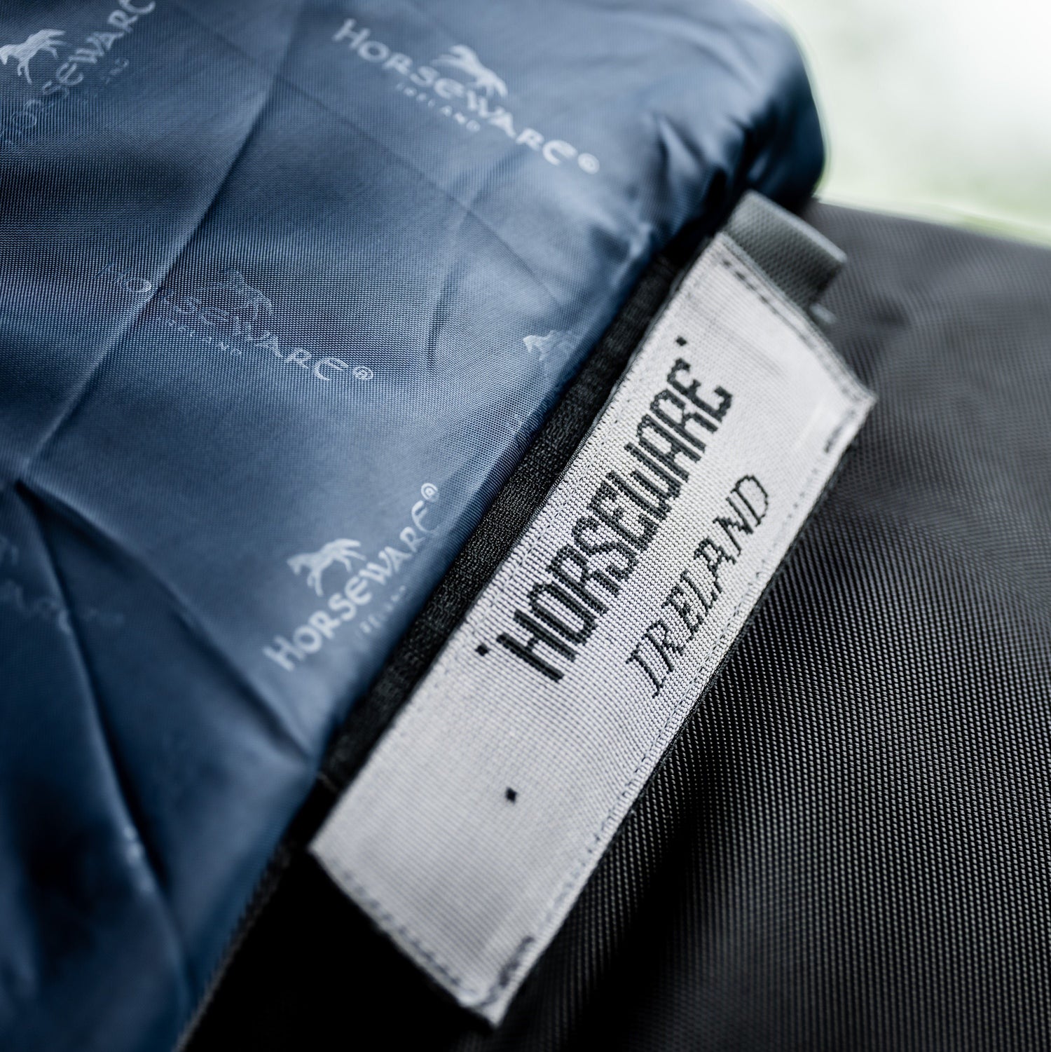 Horseware Ireland Rambo Supreme 1680D Turnout Vari-Layer 450g #colour_black-thunderstorm-grey-silver
