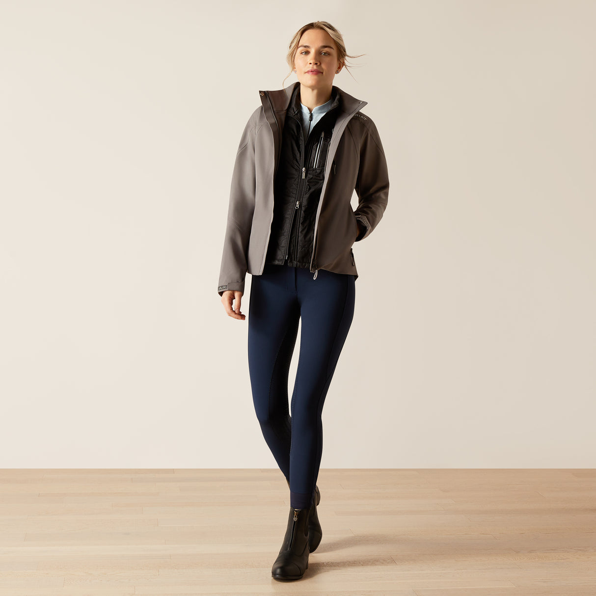 Ariat Women's Coastal Waterproof Jacket #colour_plum-grey
