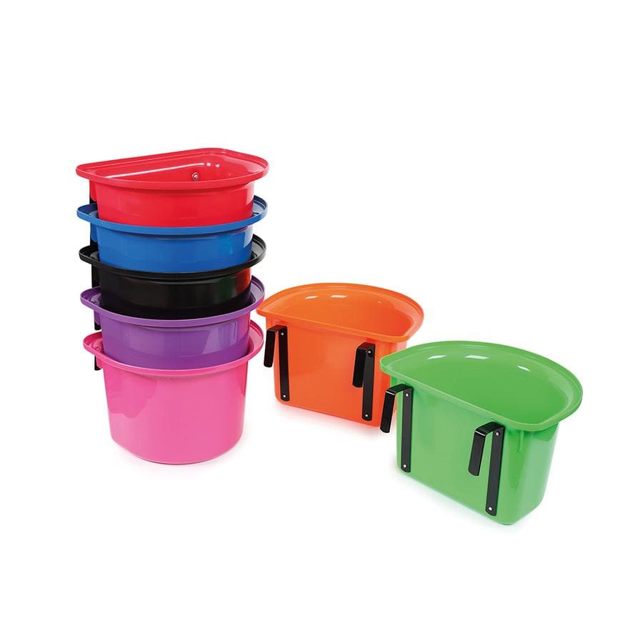 Shires Hook Over Portable Manger