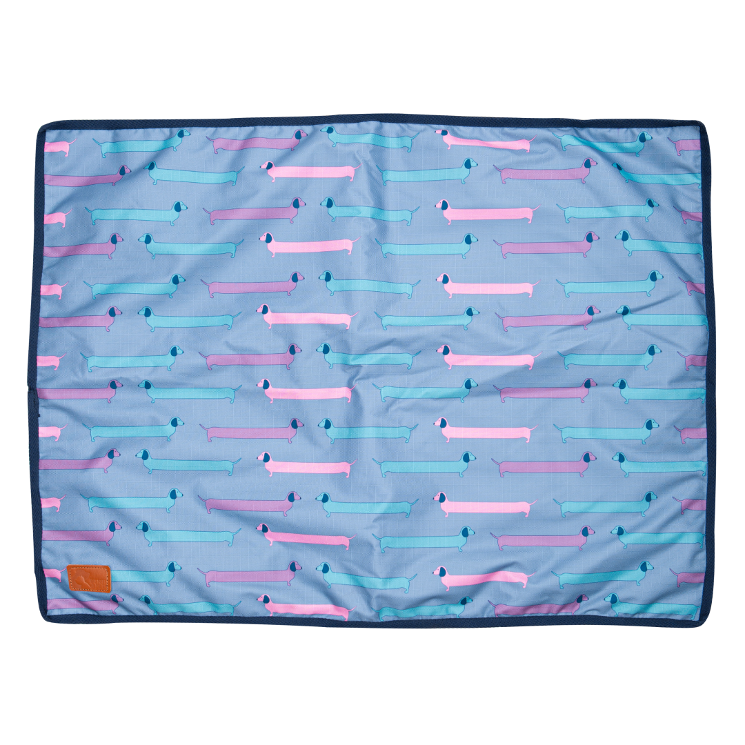 Hy Equestrian Benji & Flo Dorris The Dachshund Dog Bed #colour_riviera/navy